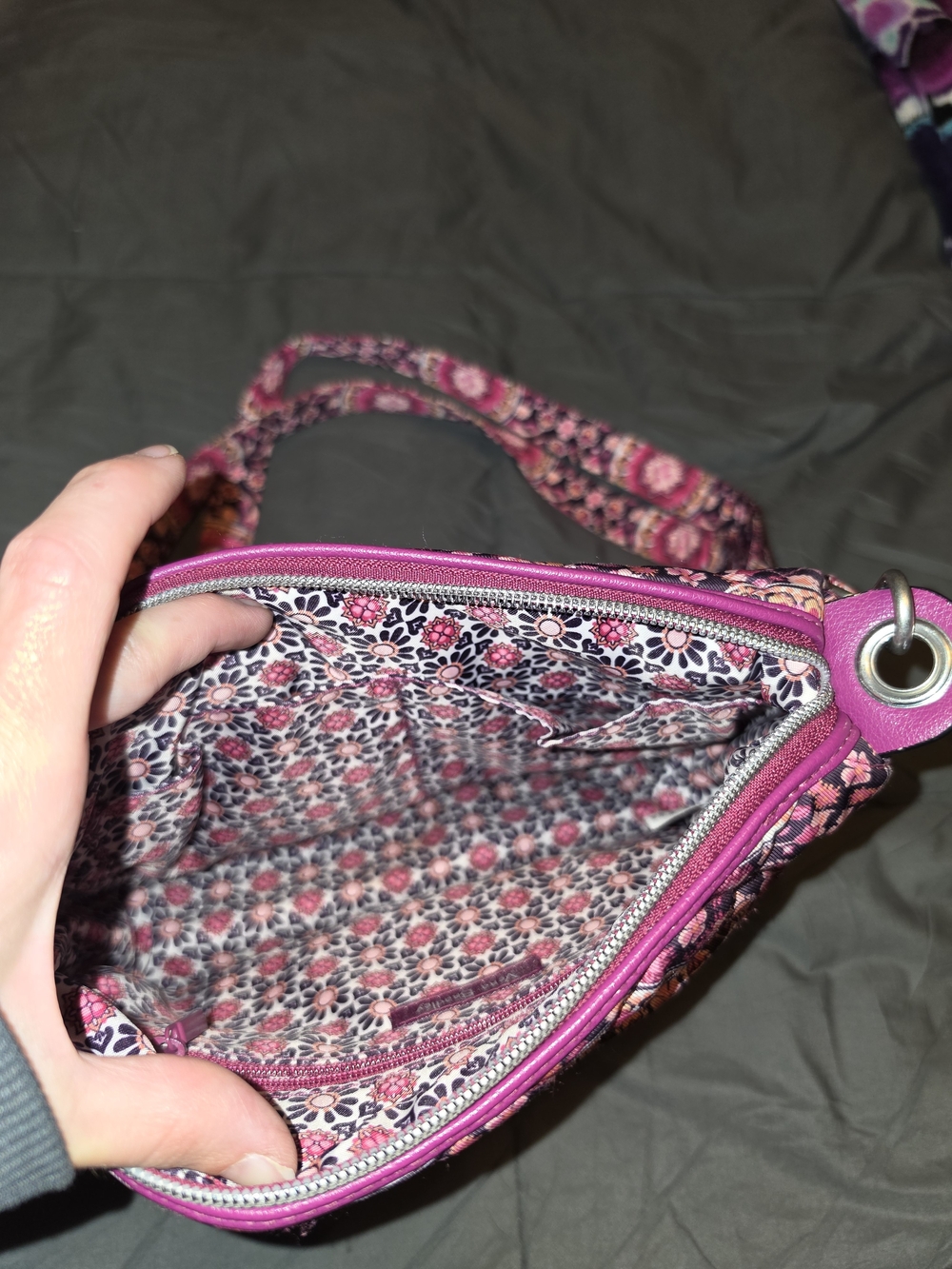 Vera Bradley Raspberry Medallion Mini Carson In Performance Twill - Picture 4 of 11